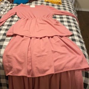 Women’s small 3 tiered skirt